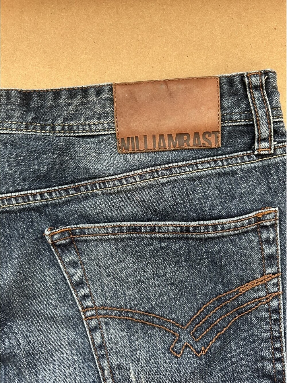 William Rast Hixon Striaght Jeans Mens 36x32 Medium Wash Distressed - Picture 5 of 10